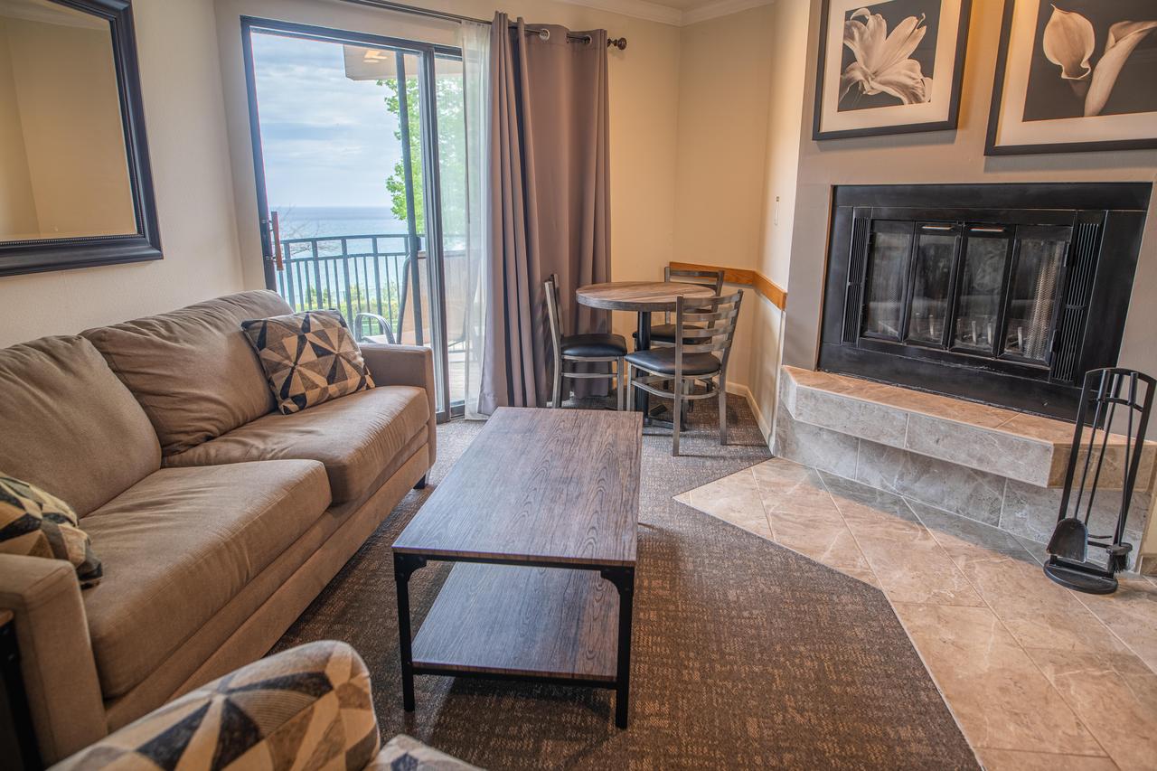 Weathervane Terrace Inn & Suites Visit Charlevoix, Michigan Charlevoix the Beautiful!