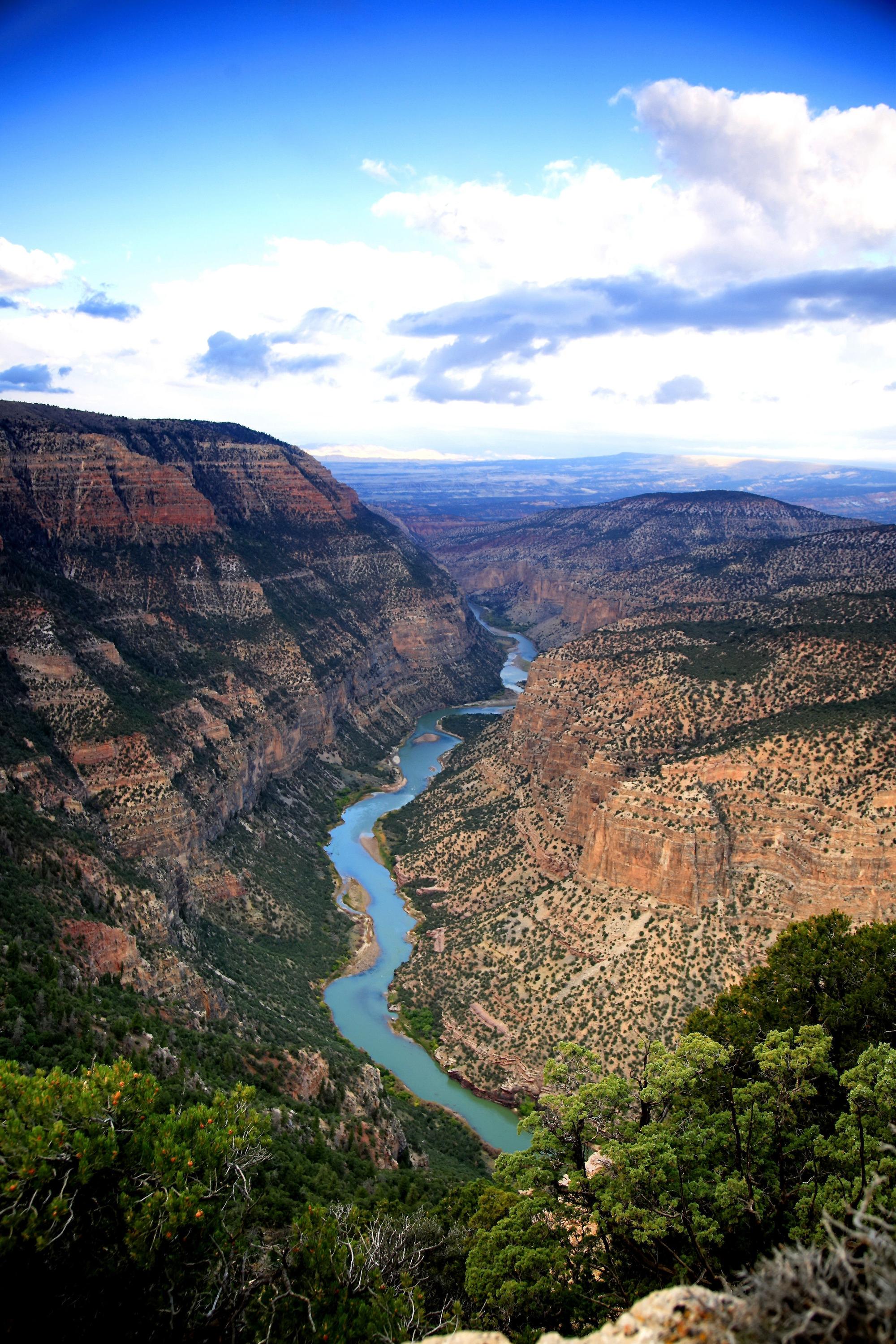 Dinosaur National Monument - Flaming Gorge Country