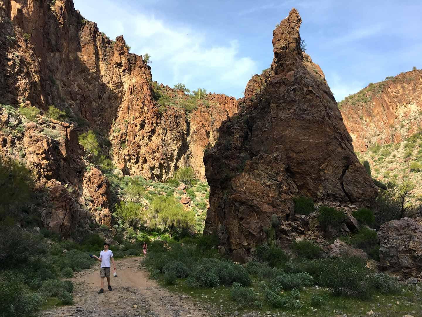 Kaiser Warm Spring hike near BLM Burro Creek, AZ