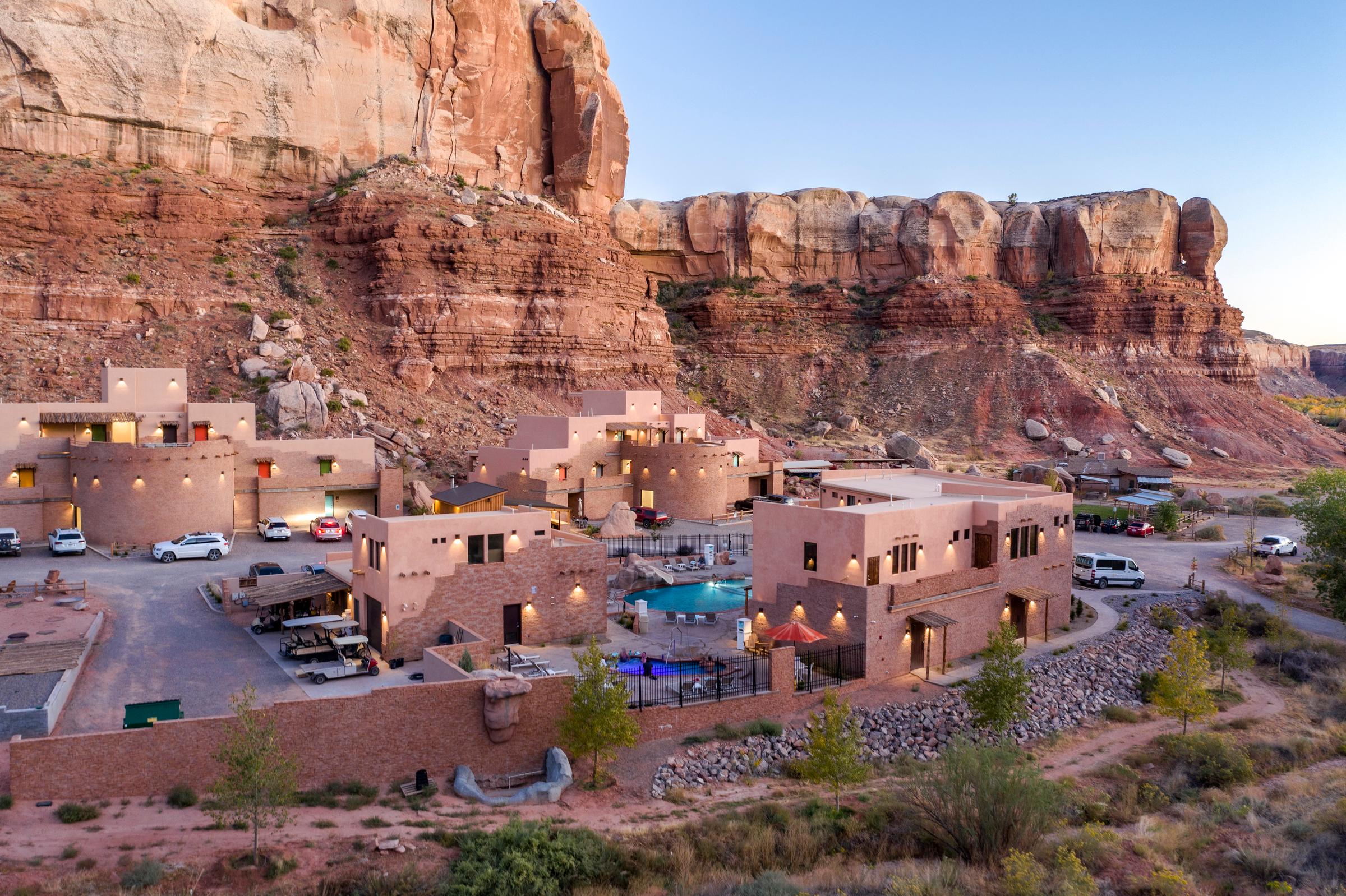 Bluff Dwellings Resort
