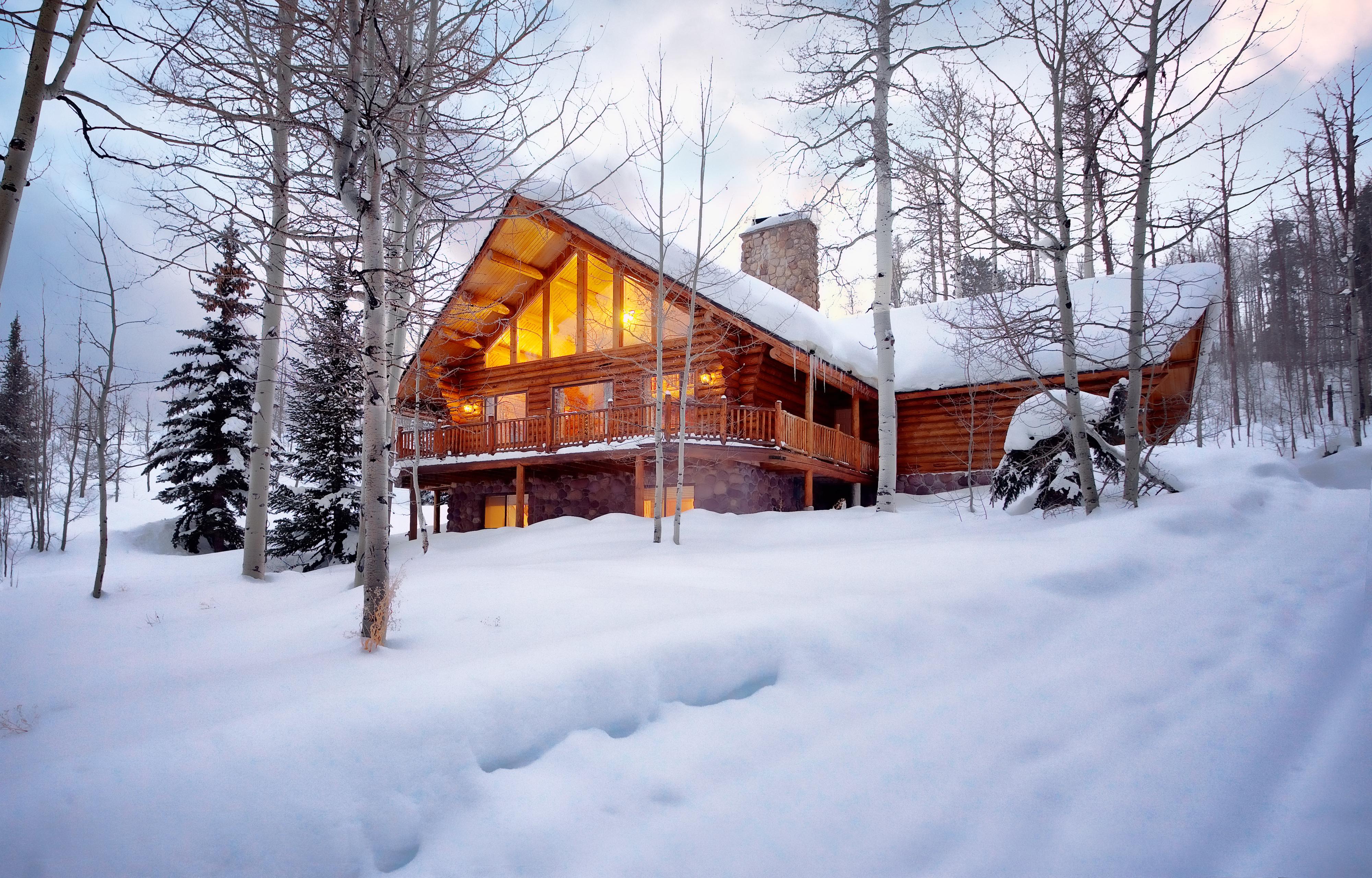 media-image-2724688.jpg?w=4704