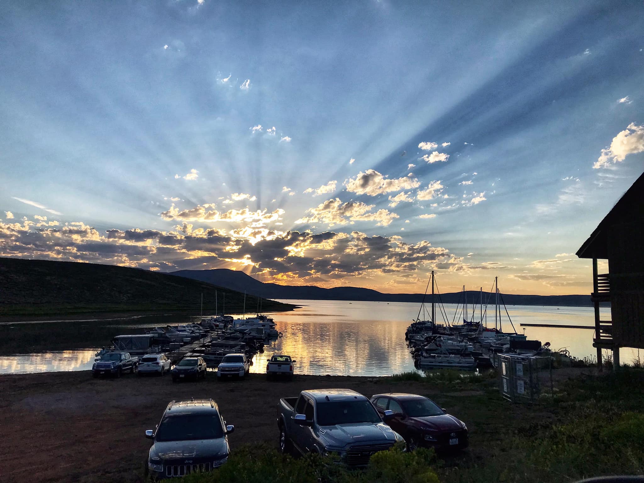 Consider Strawberry Bay & Marina for your next lake adventure!