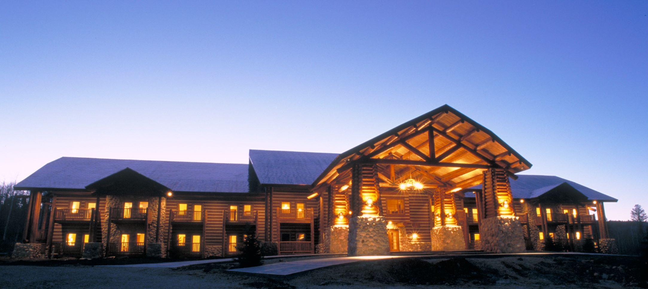 Daniels Summit Lodge hotel lodging Heber City utah