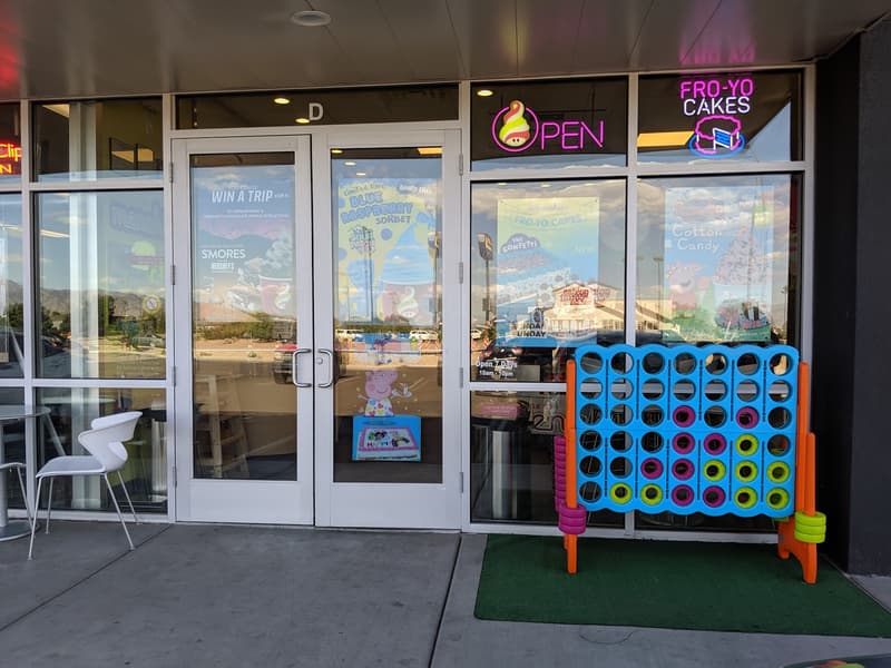 Menchie's Frozen Yogurt Kingman Tourism